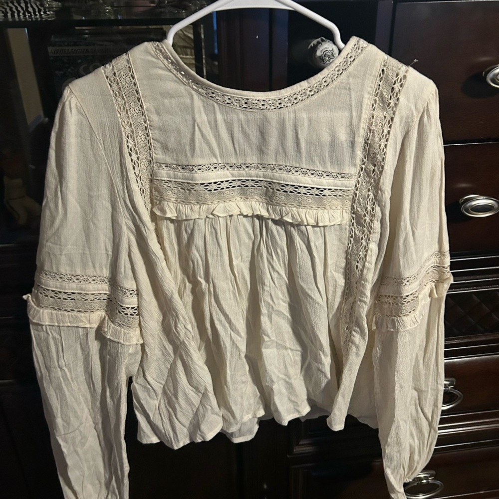 American Eagle Cream Lace Women's Top